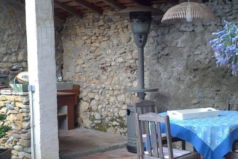 Photo of Patio Balcony in Mauran