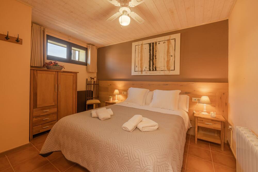 Photo of Bedroom in Vilabertran