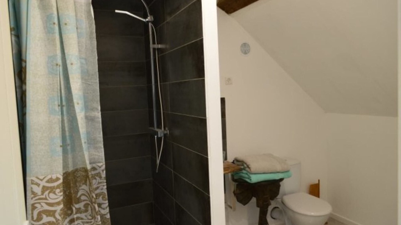 Photo of Bathroom in Hombleux