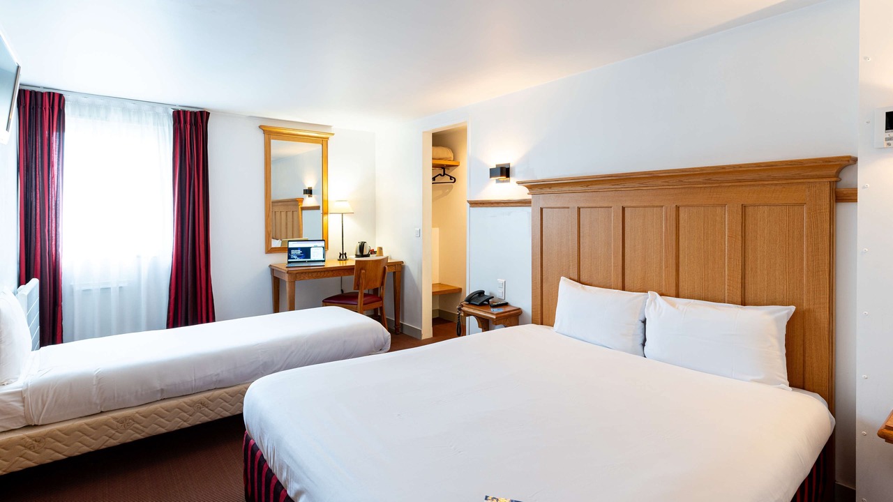 Photo of Bedroom in Creil