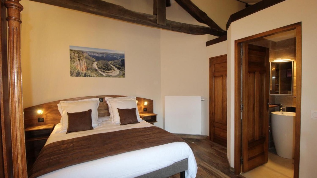 Photo of Bedroom in Chambonas
