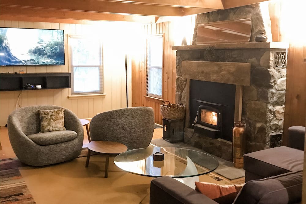 Photo of Livingroom in Kent