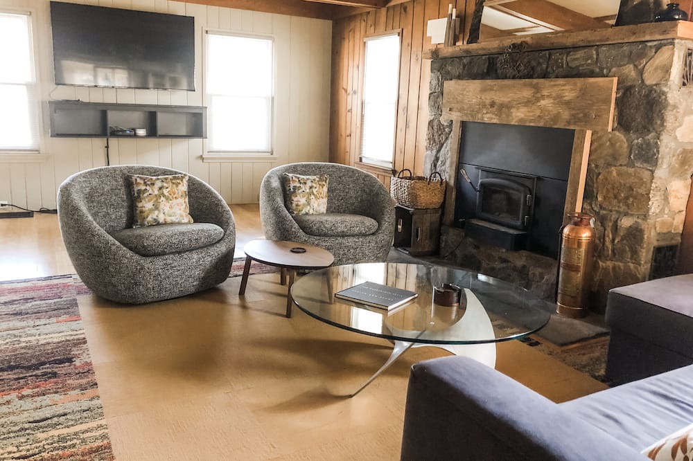 Photo of Livingroom in Kent