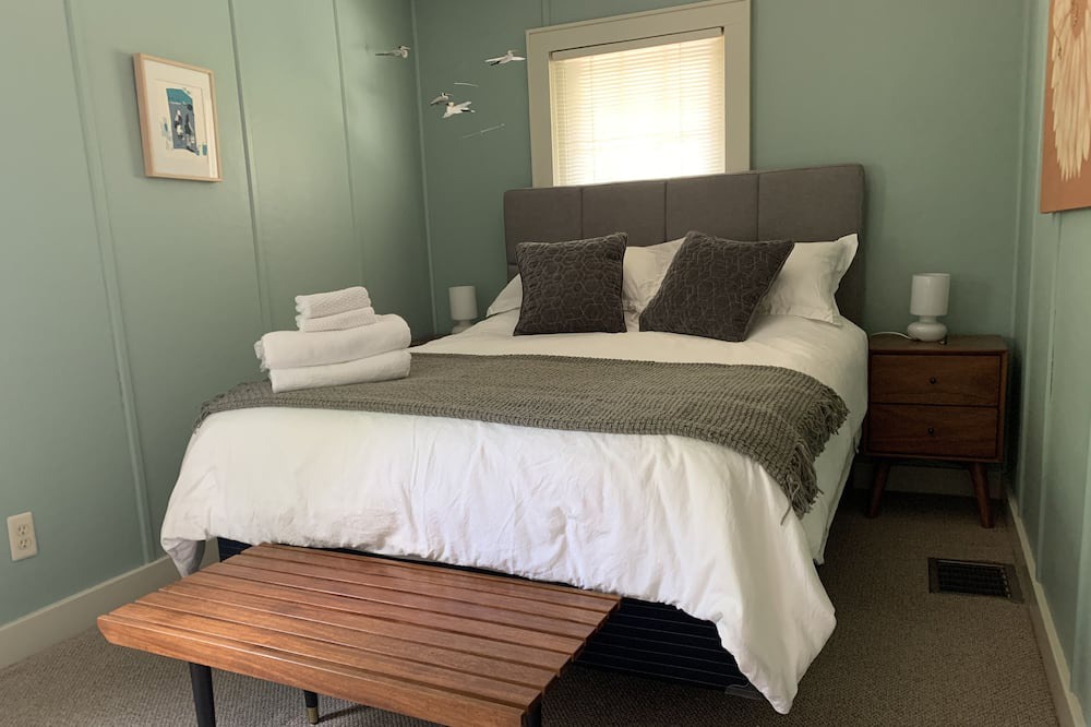 Photo of Bedroom in Kent