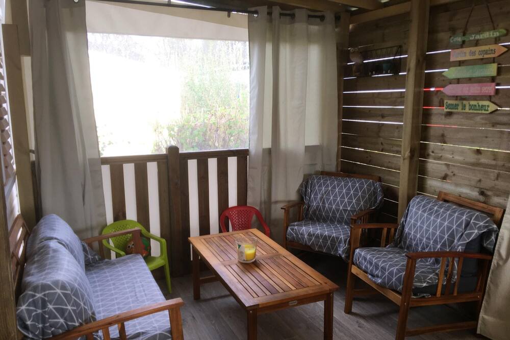 Photo of Livingroom in Sainte-Eulalie-en-Born
