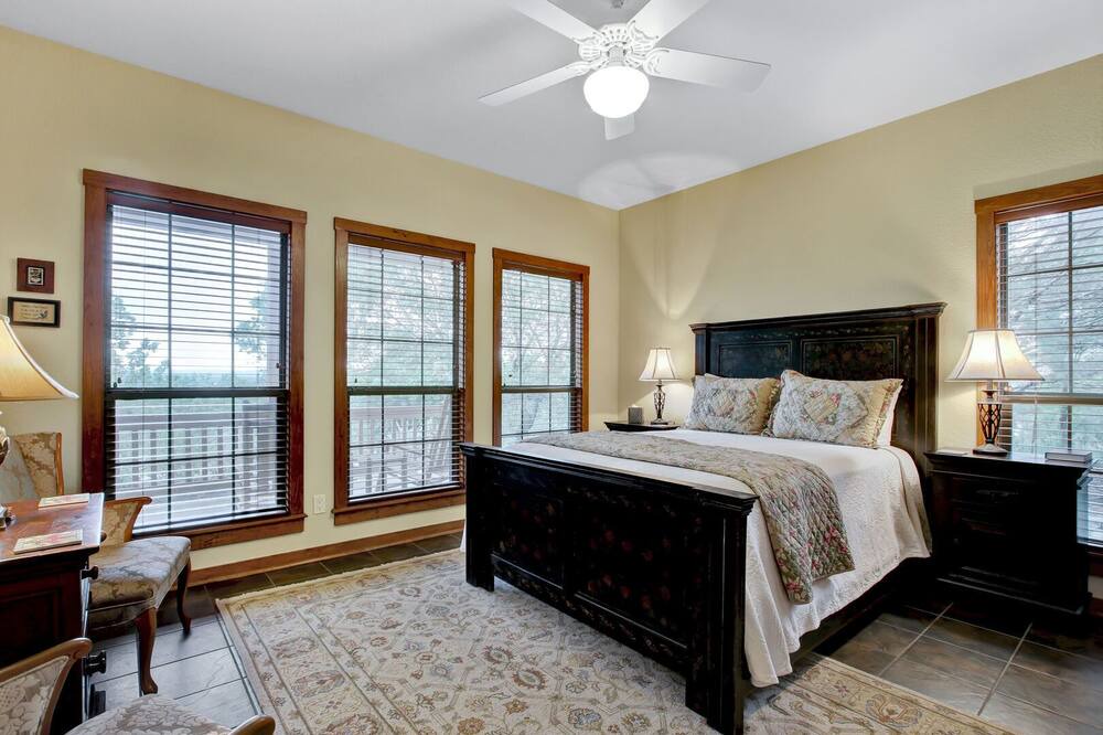 Photo of Others in Comfort