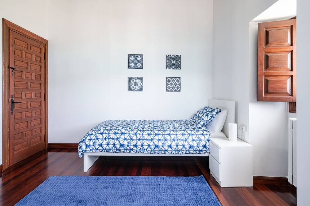 Photo of Bedroom in Los Corrales de Buelna