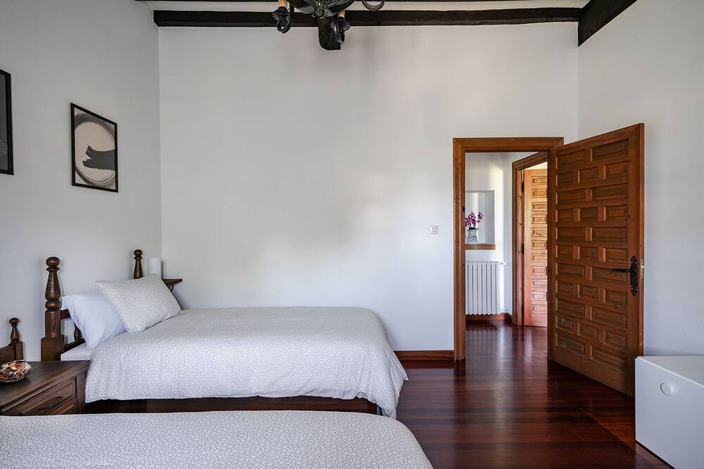 Photo of Bedroom in Los Corrales de Buelna