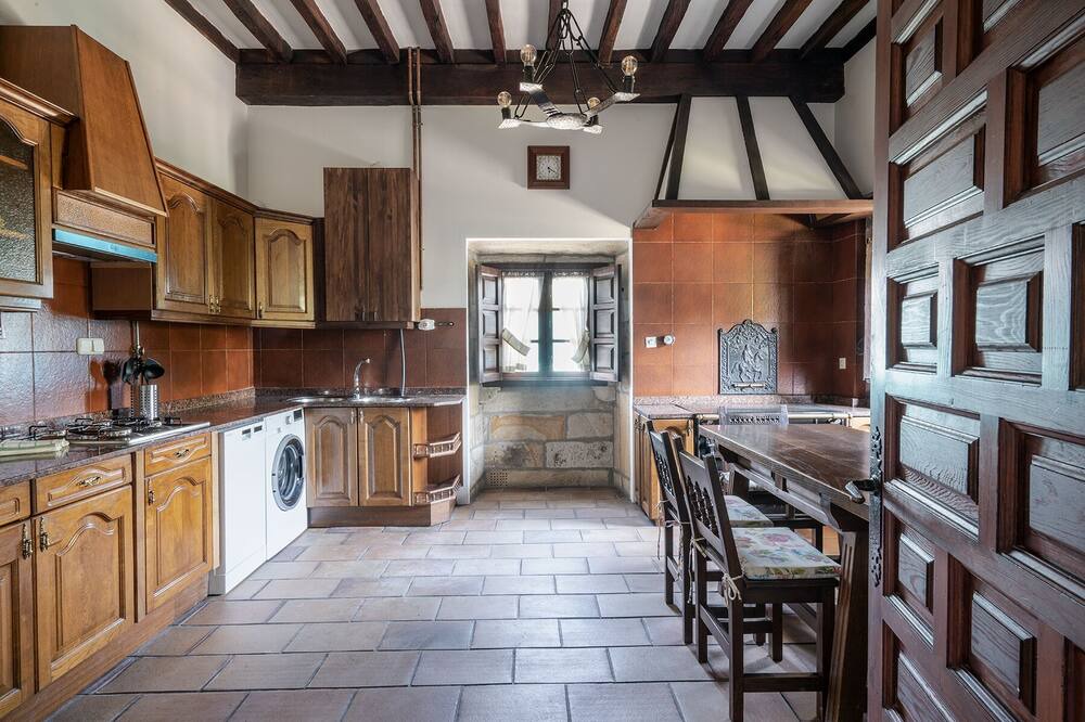 Photo of Kitchen in Los Corrales de Buelna