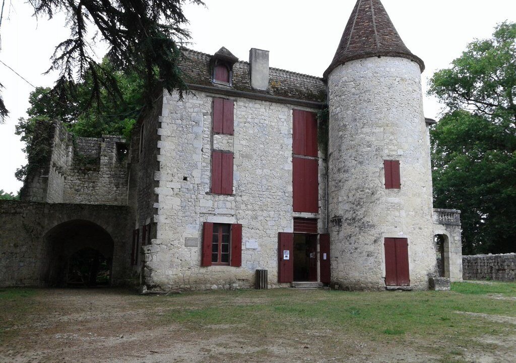Photo of Others in Cambes