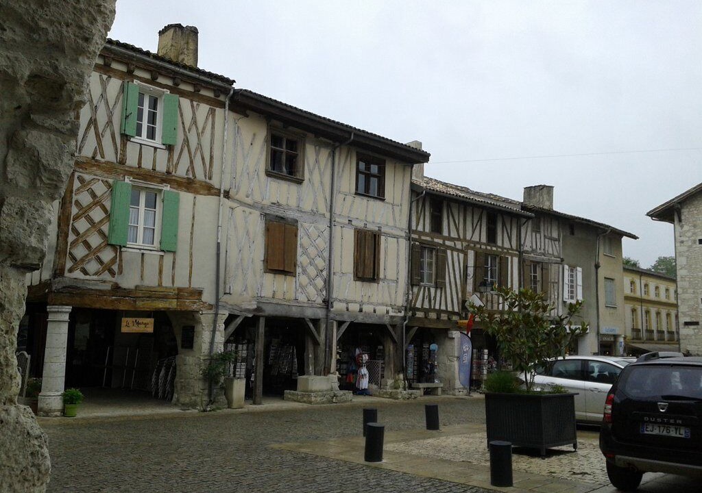 Photo of Others in Cambes