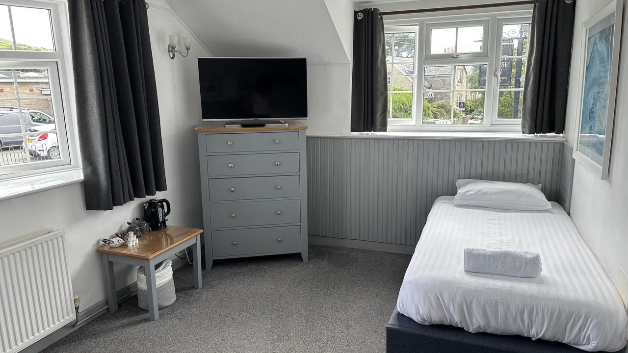 Photo of Bedroom in Chale