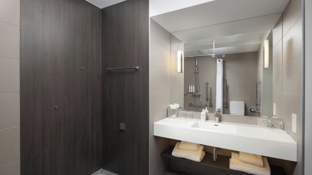 Photo of Bathroom in Southampton City Centre