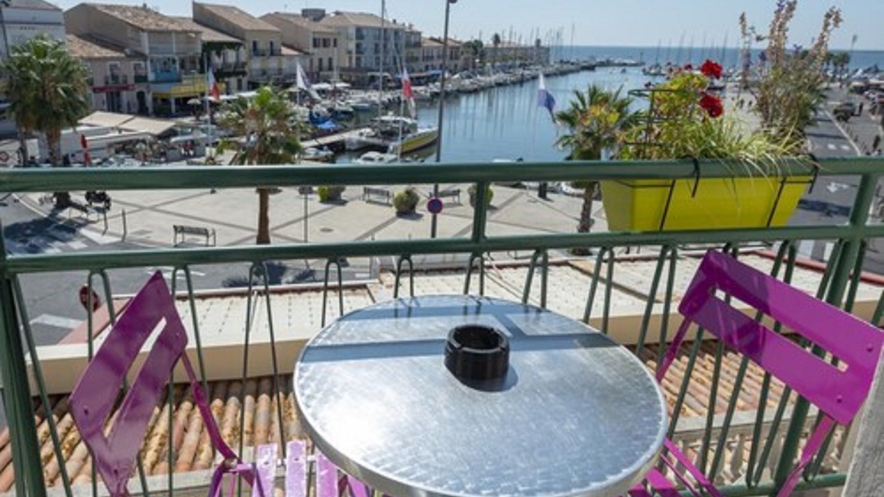 Photo of Patio Balcony in Meze