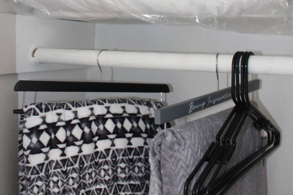 Photo of Bedroom in Northwest Los Angeles Heights