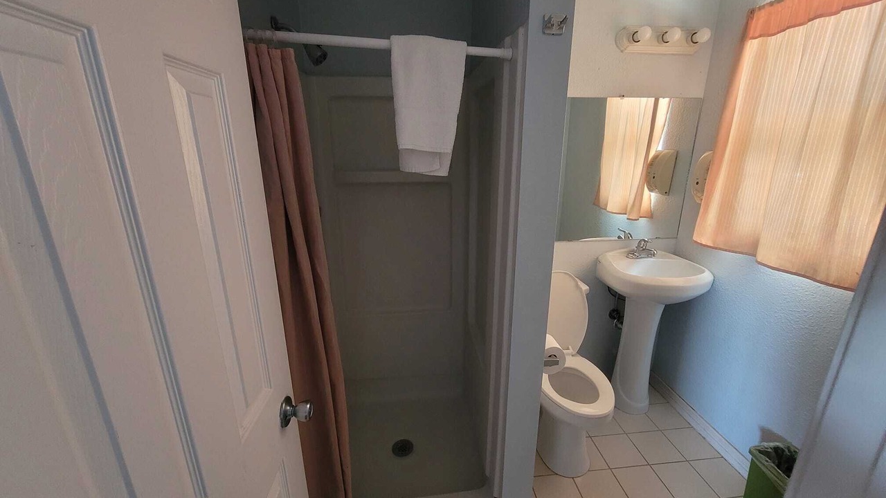 Photo of Bathroom in Lazbuddie