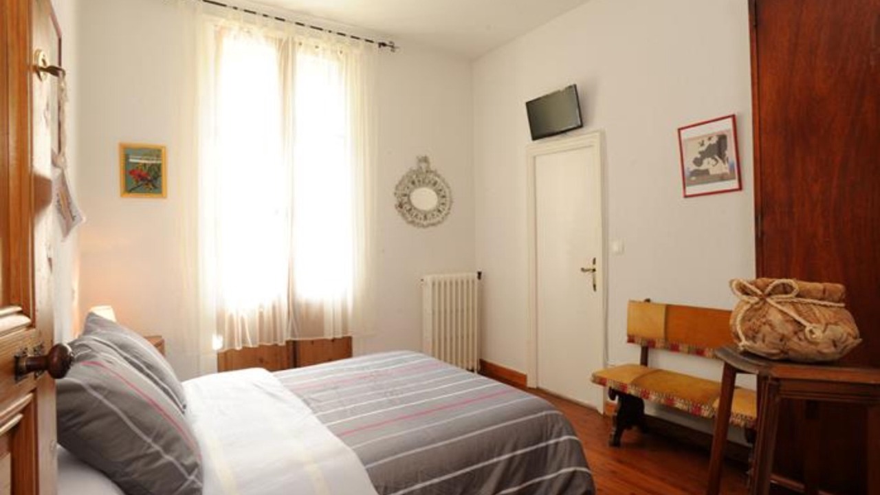 Photo of Bedroom in Ceret