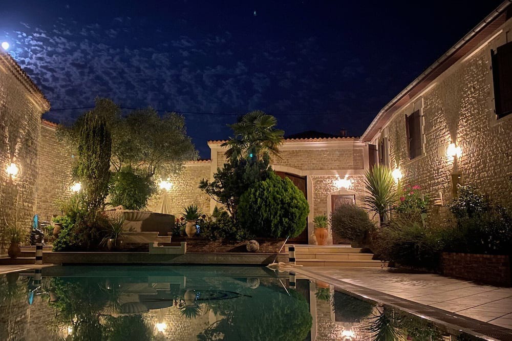 Photo of Outdoor in Mansle