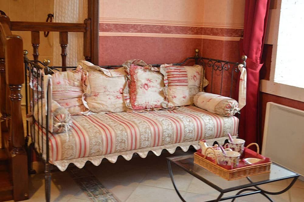 Photo of Bedroom in Mansle