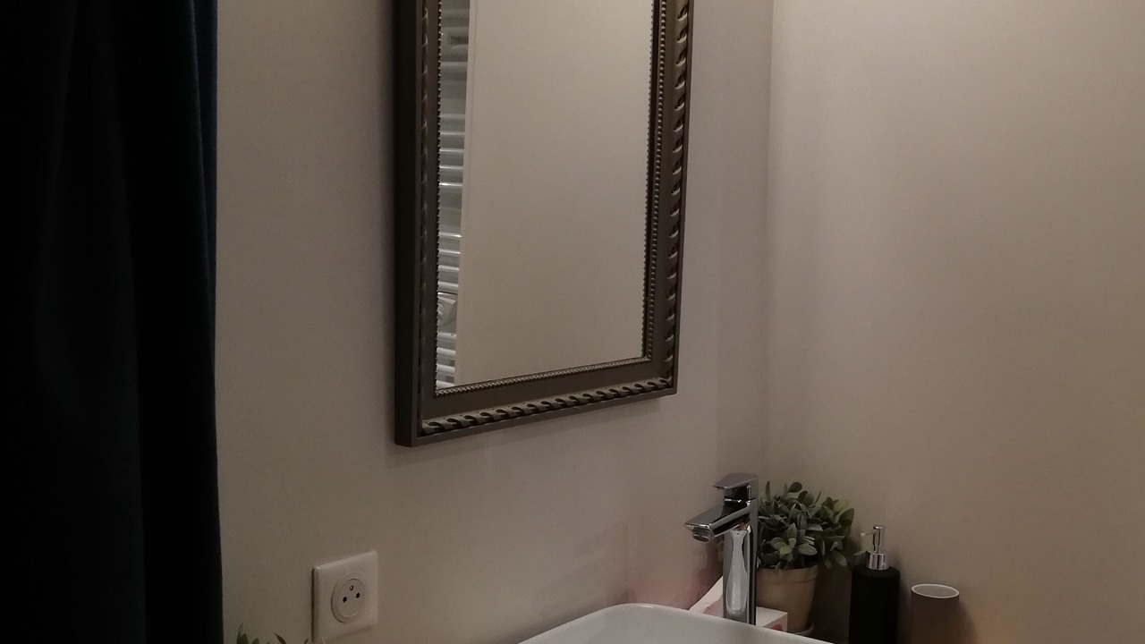 Photo of Bathroom in Clermont Ferrand City Centre