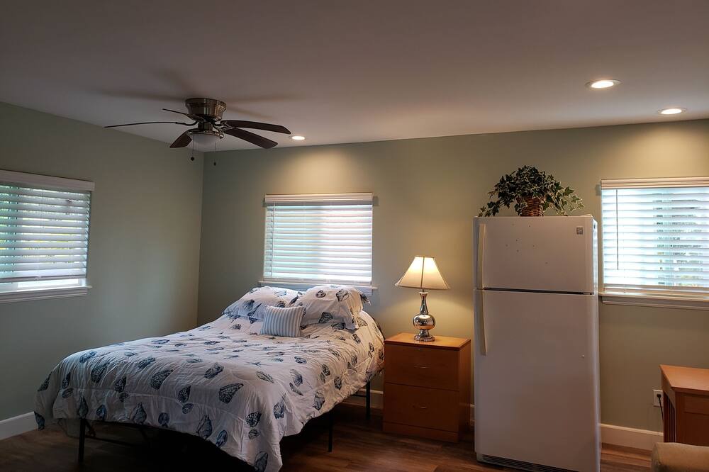 Photo of Others in Fern Acres