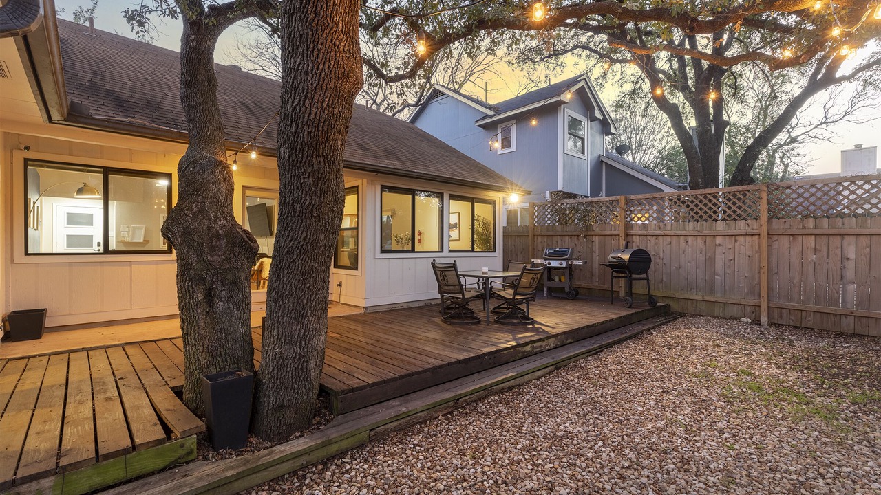 Photo of Patio Balcony in McNeil