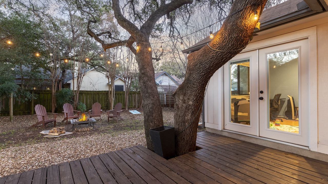 Photo of Patio Balcony in McNeil