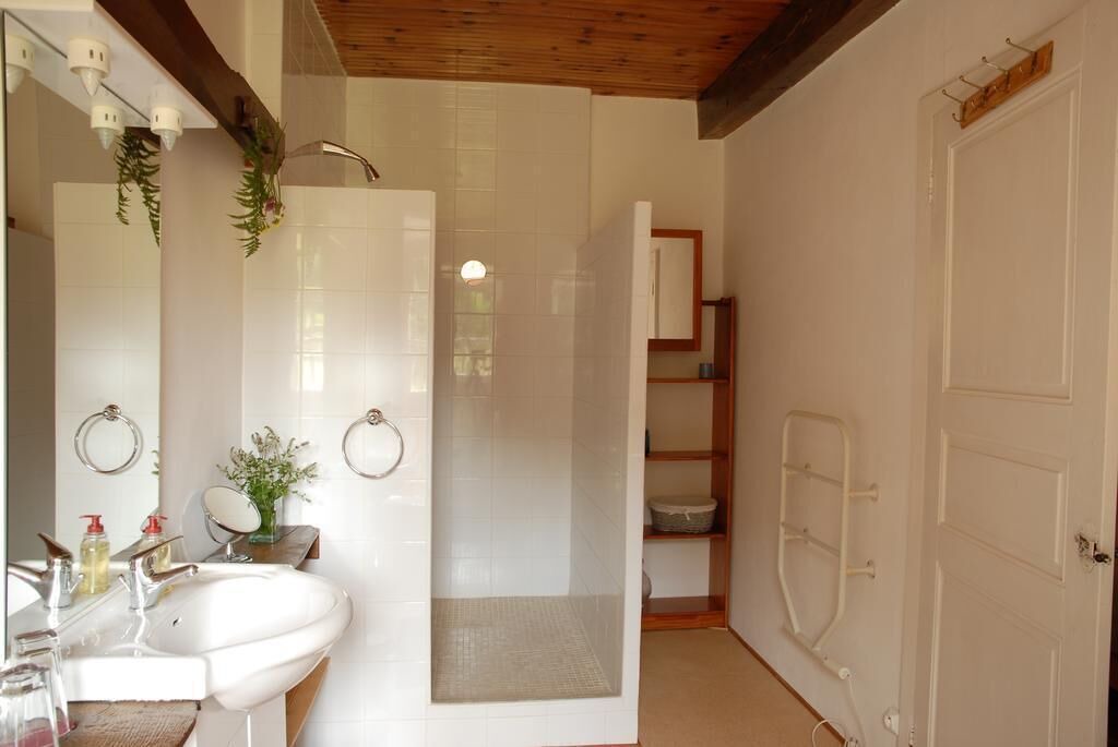Photo of Bathroom in Vidouze