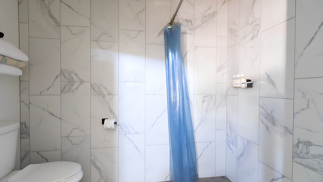 Photo of Bathroom in Del Norte