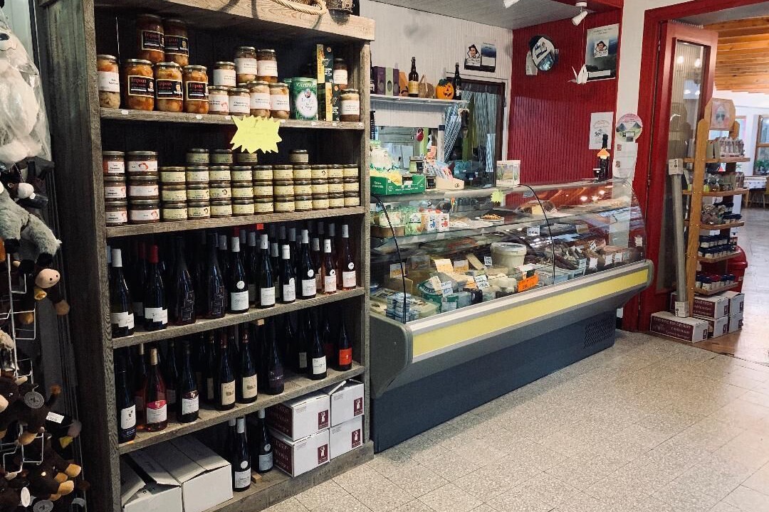 Photo of Others in Orcival