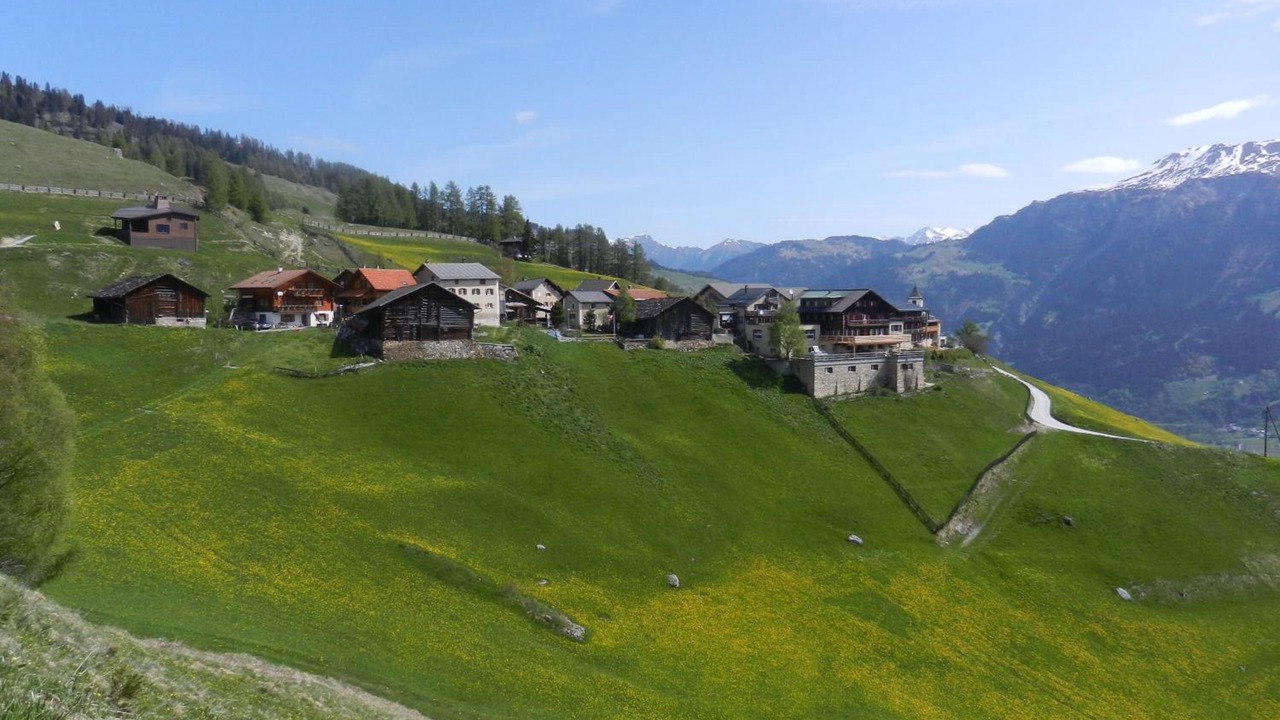 Photo of Others in Casti-Wergenstein