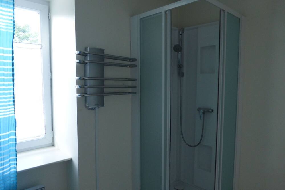 Photo of Bathroom in Becleguer