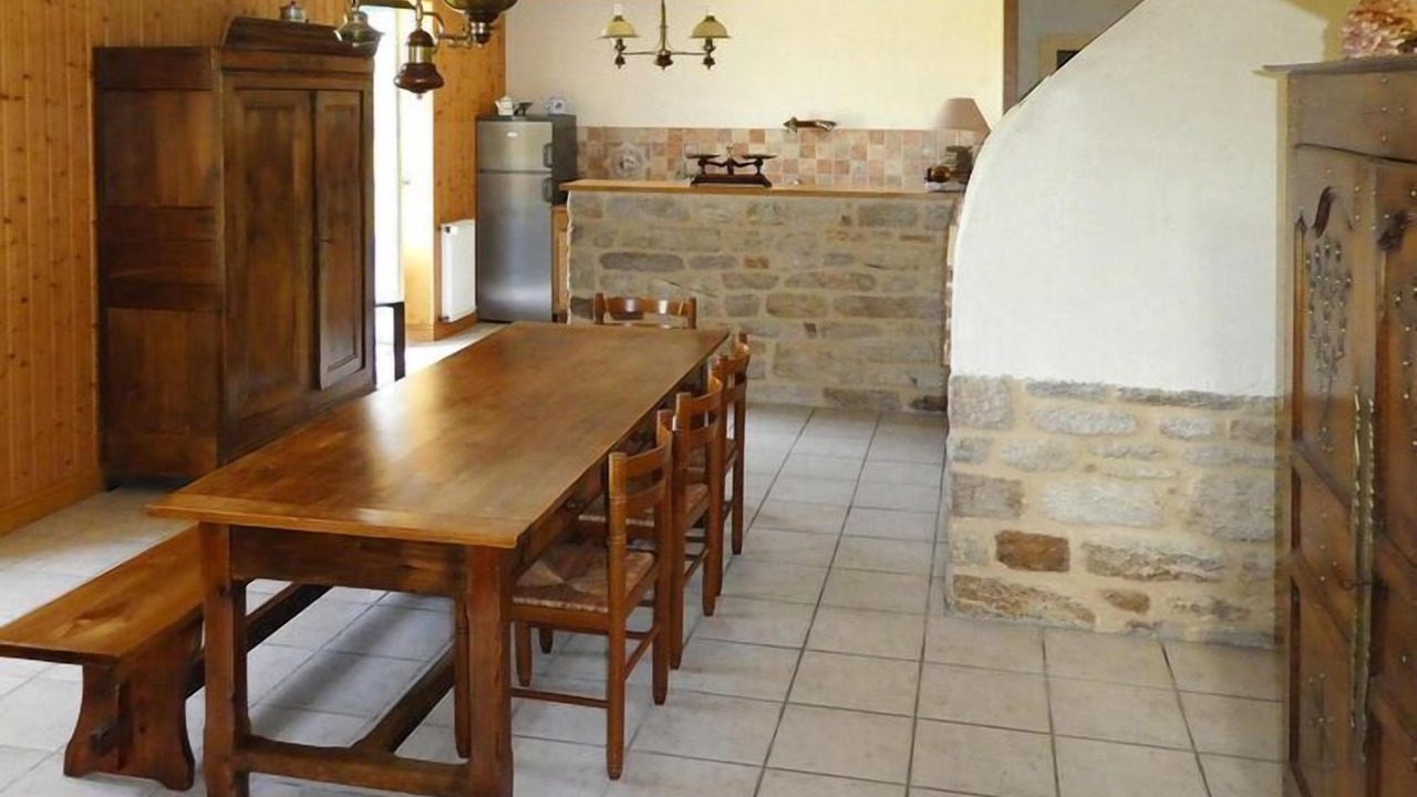 Photo of Others in Plovan