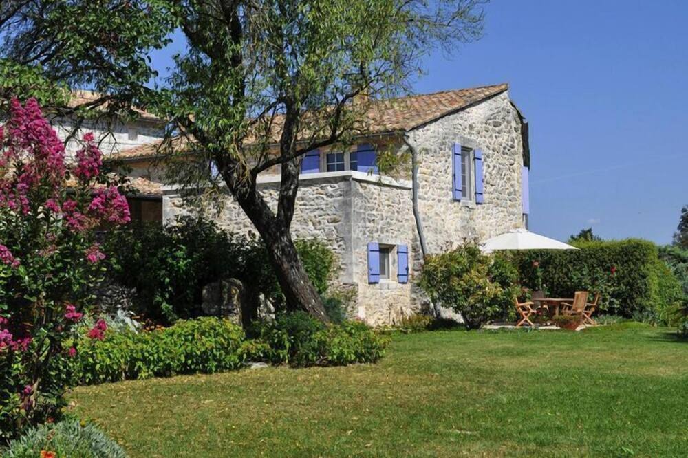 Photo of Outdoor in Lussan