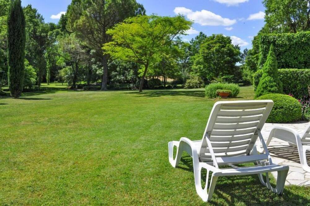 Photo of Outdoor in Lussan