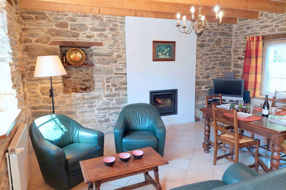 Photo of Livingroom in Plouenan
