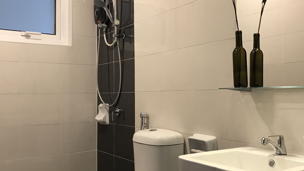 Photo of Bathroom in Taman Kok Lian