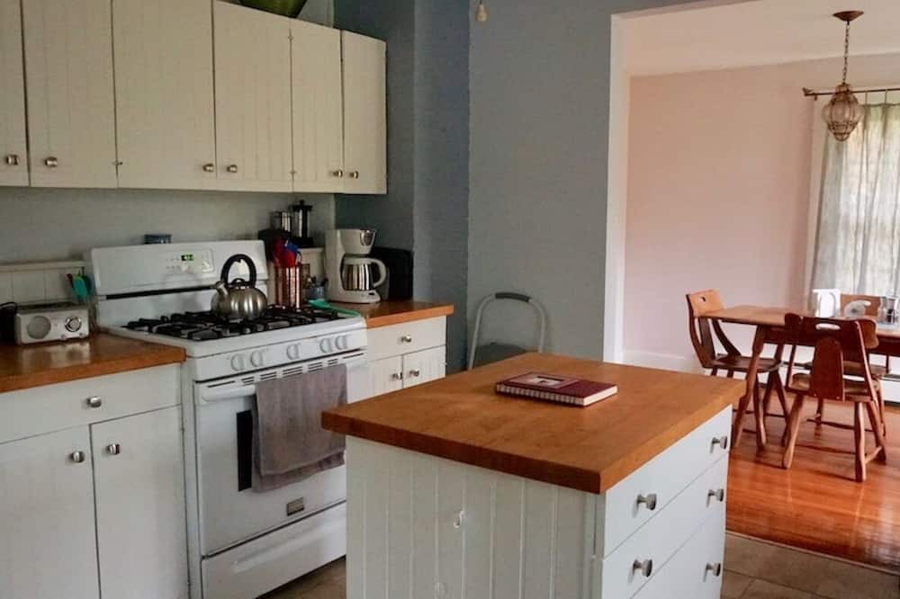 Photo of Bedroom in Samsonville