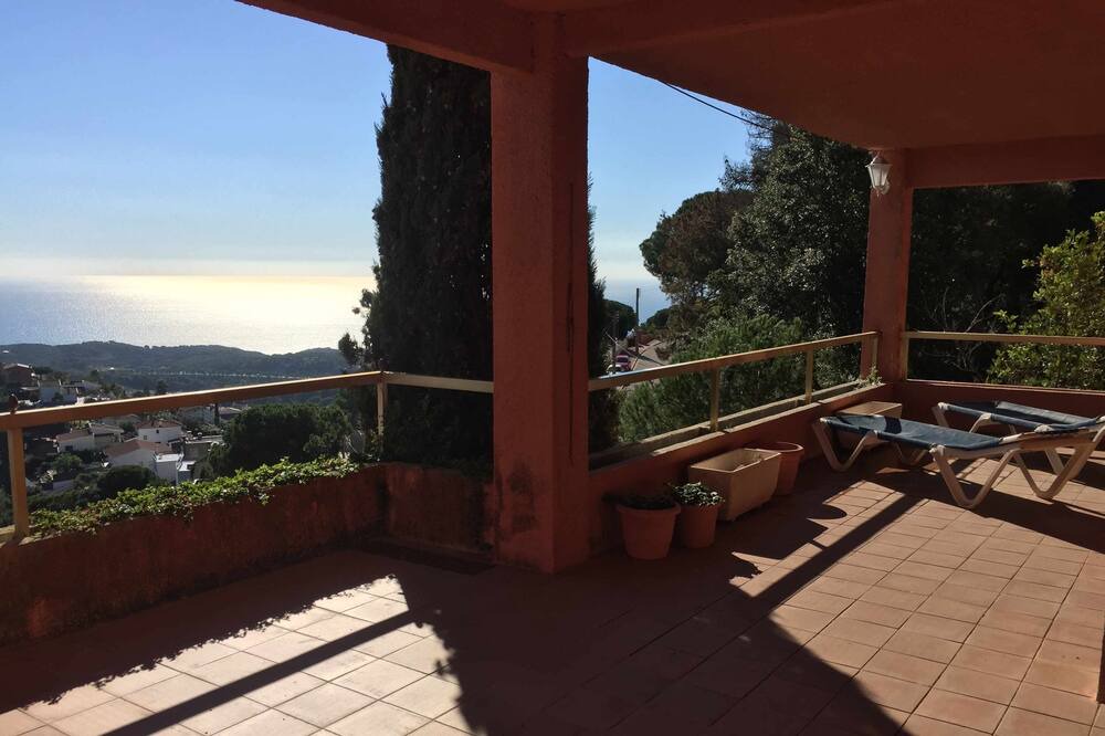 Photo of Patio Balcony in Sant Cebria de Vallalta