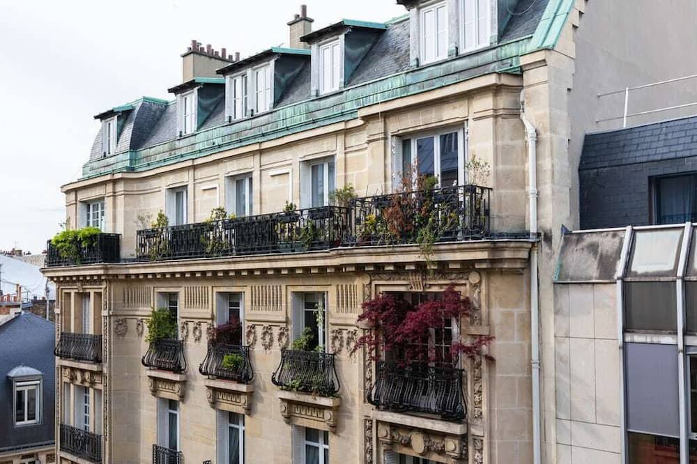 Photo of Outdoor in Porte-Dauphine
