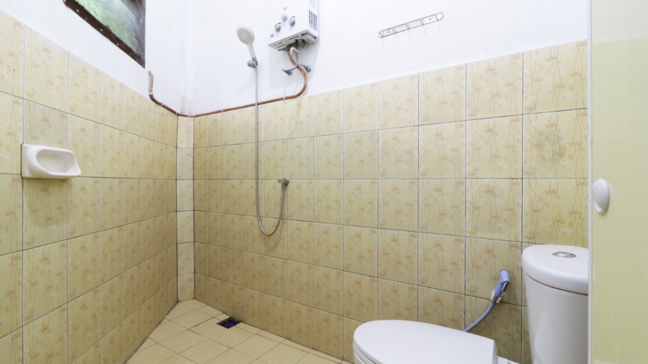 Photo of Bathroom in Berastagi