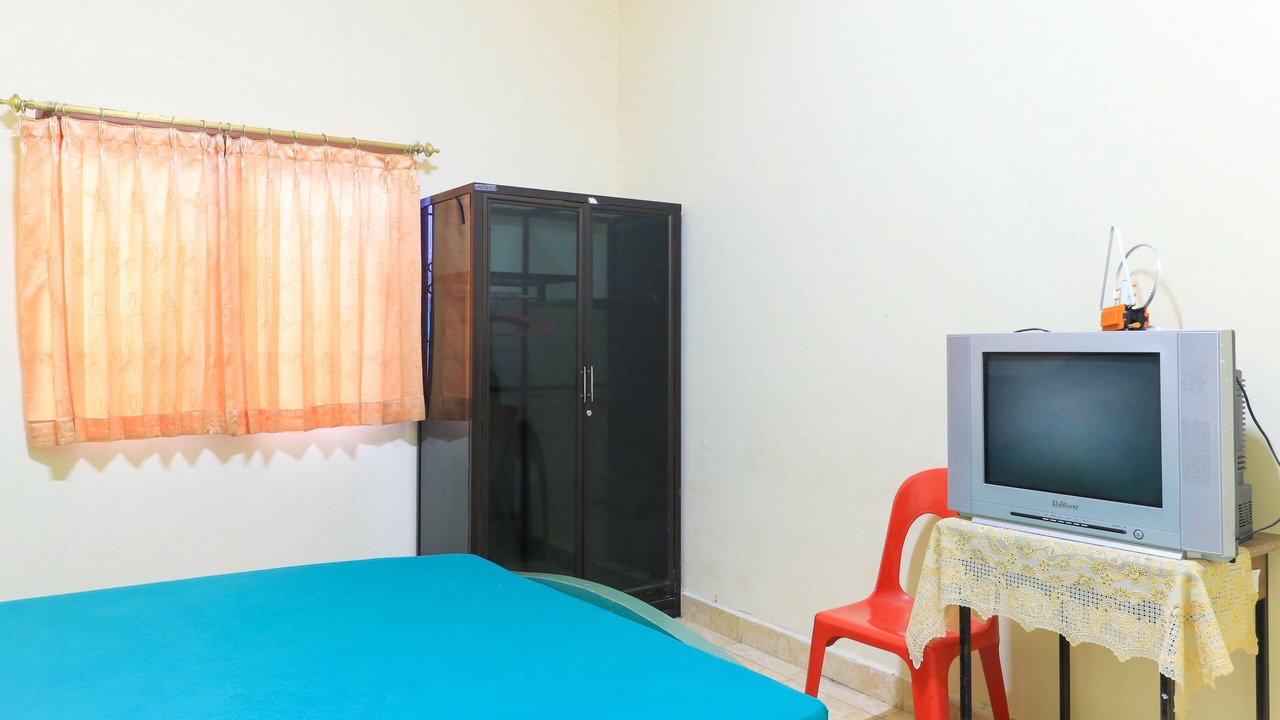 Photo of Bedroom in Biringkanya
