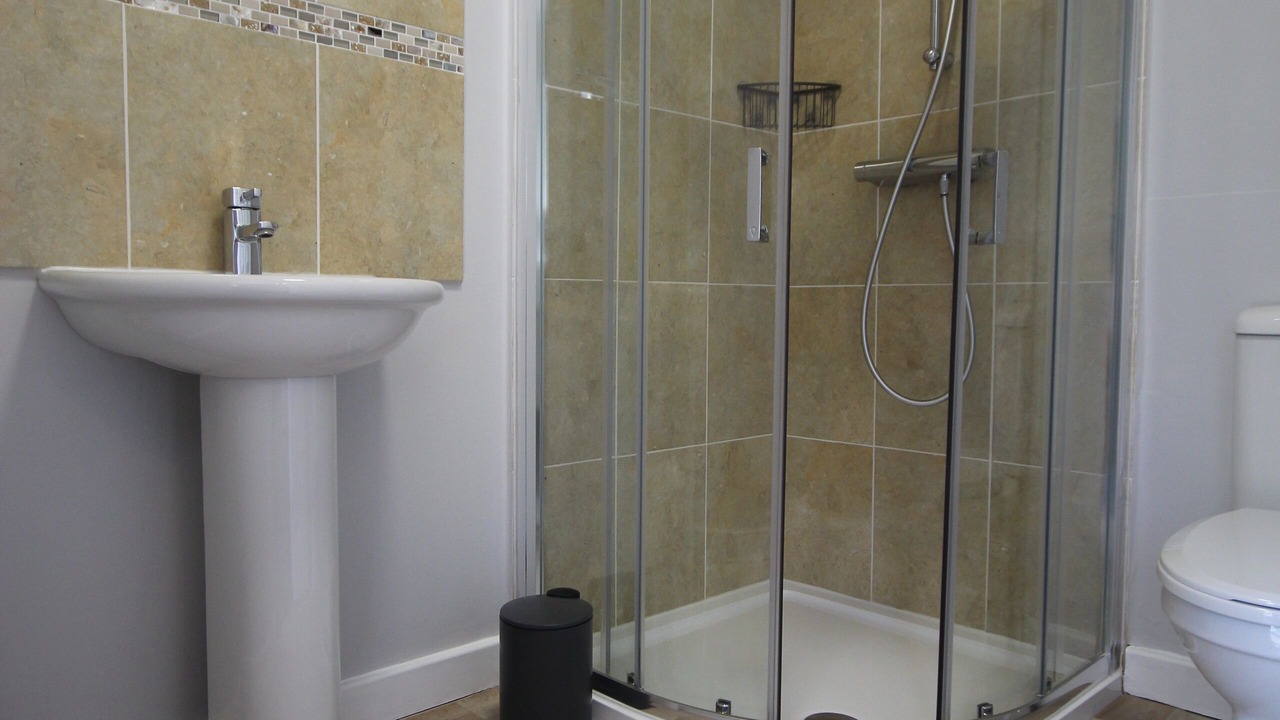 Photo of Others in Hull