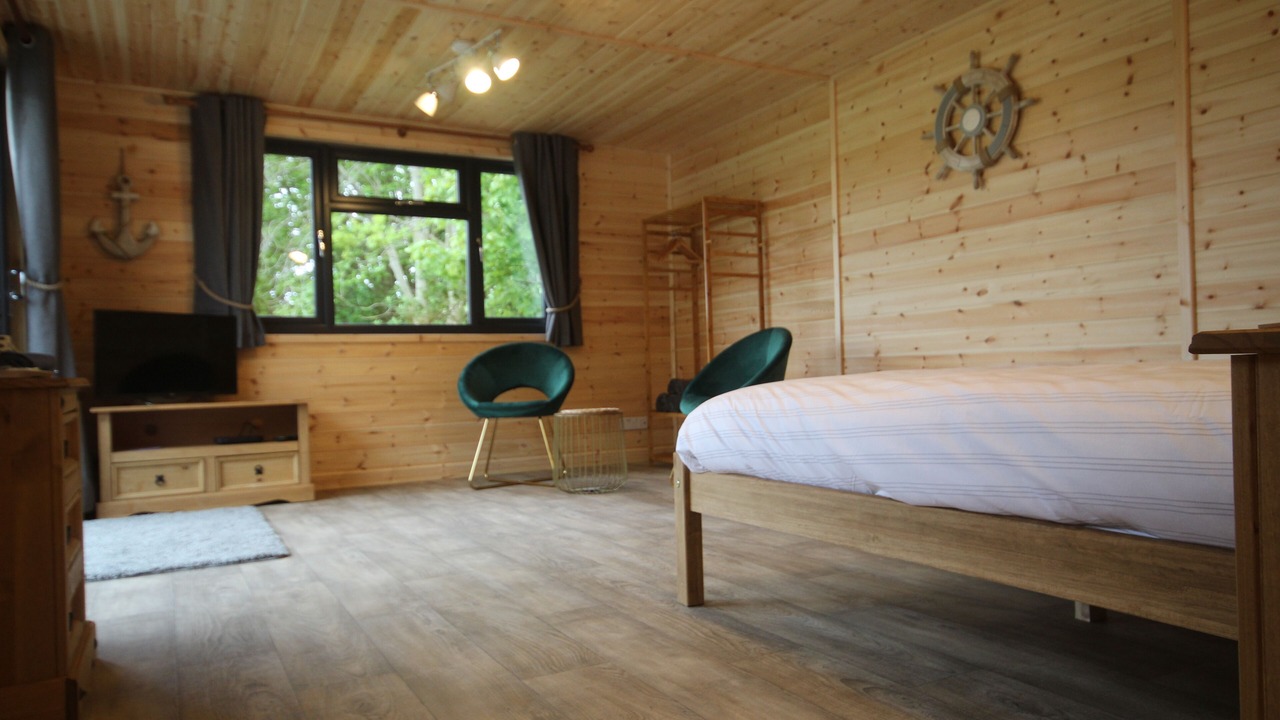 Photo of Others in Hull