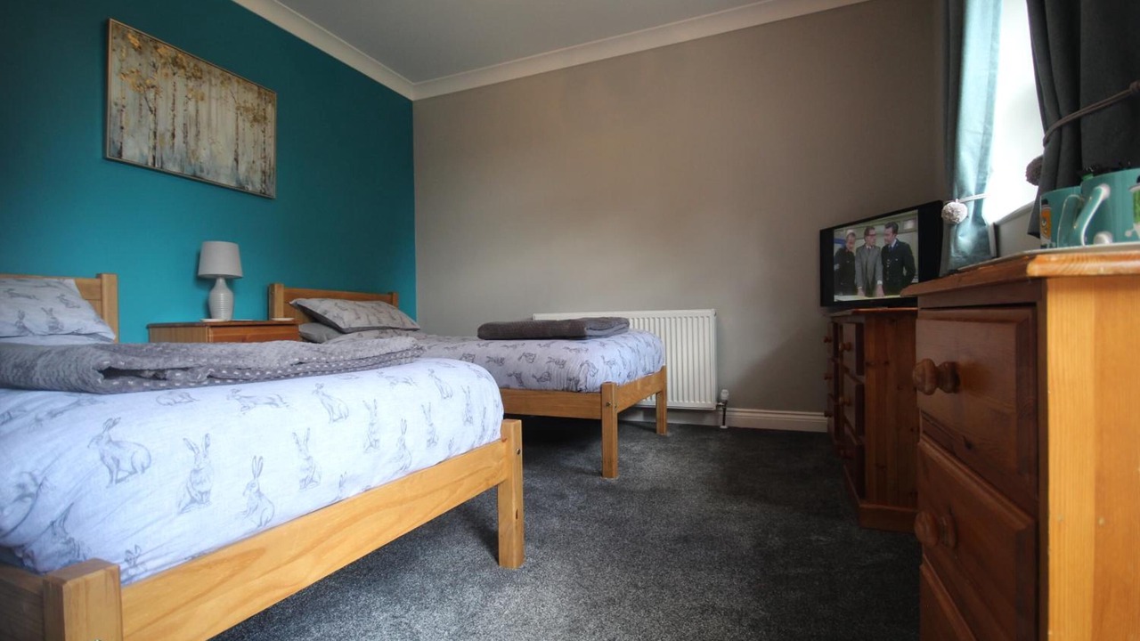 Photo of Others in Hull