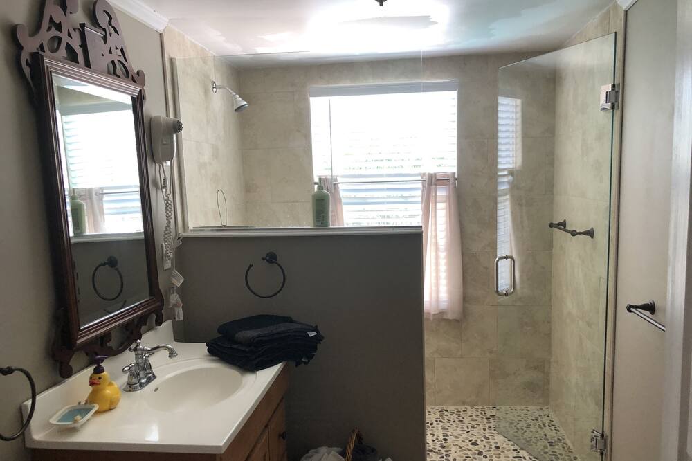 Photo of Bathroom in Holly Hill
