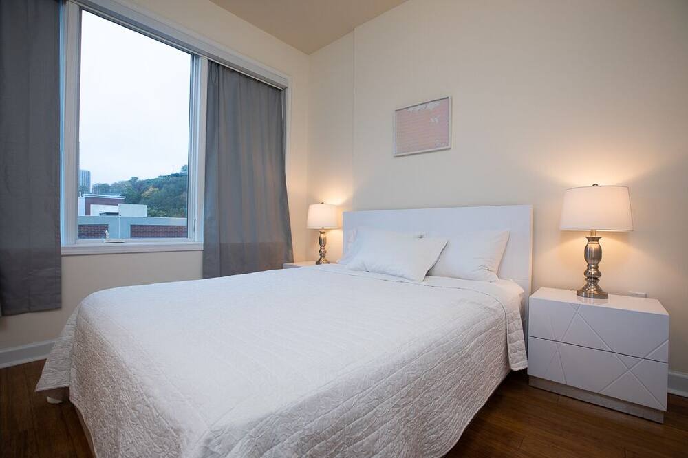 Photo of Bedroom in North Bergen