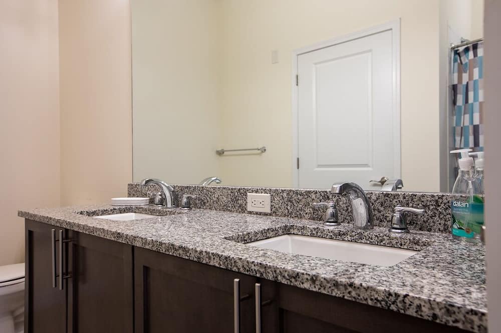 Photo of Bathroom in North Bergen