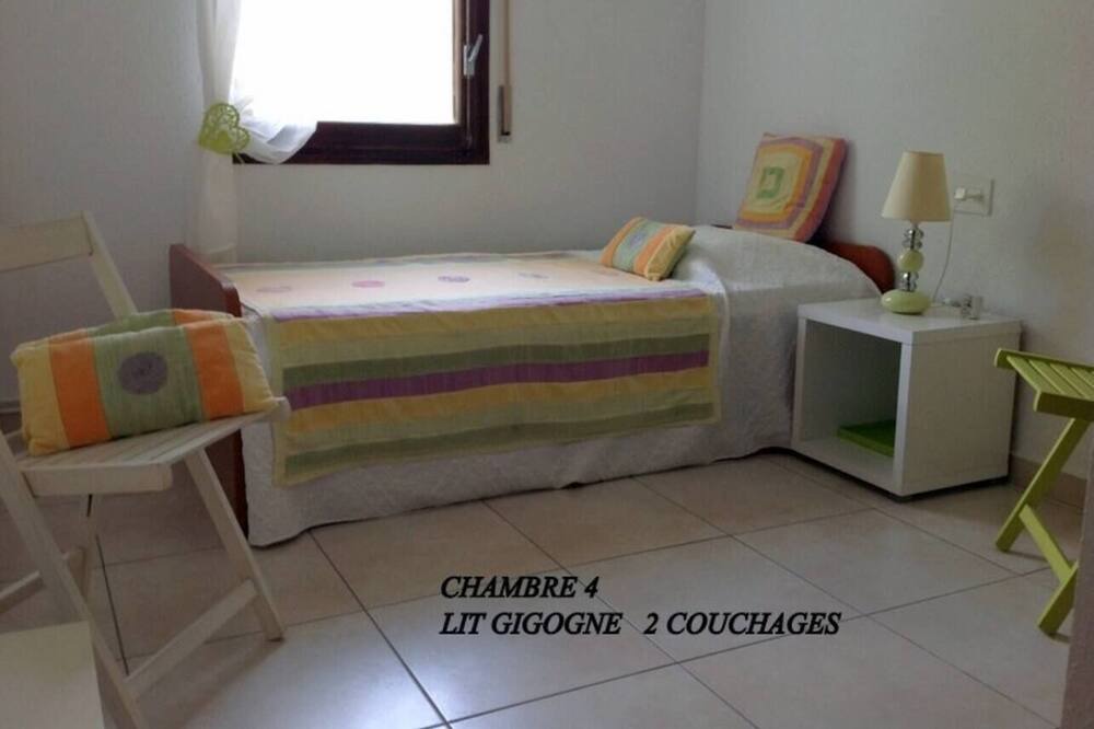Photo of Bedroom in Pinos de Miramar