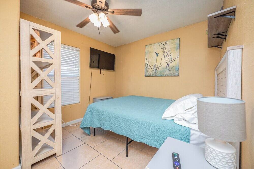 Photo of Bedroom in Aransas Pass